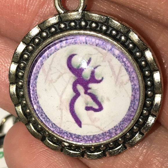 Browning Jewelry - 21 1/2" Purple And White Browning Necklace